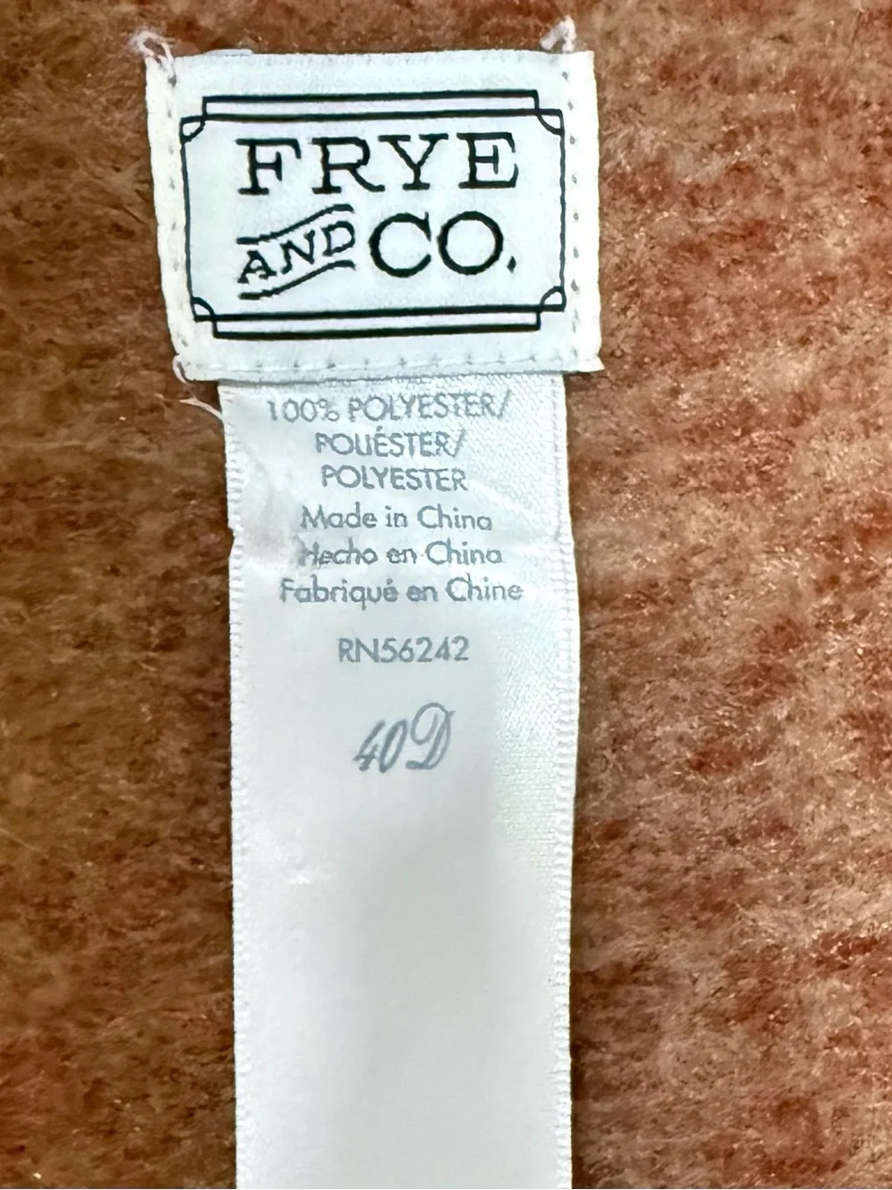 FRYE AND CO. Picante Blanket Scarf